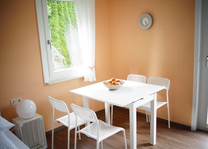 ベッド・アンド・ブレックファスト Black Forest 2*